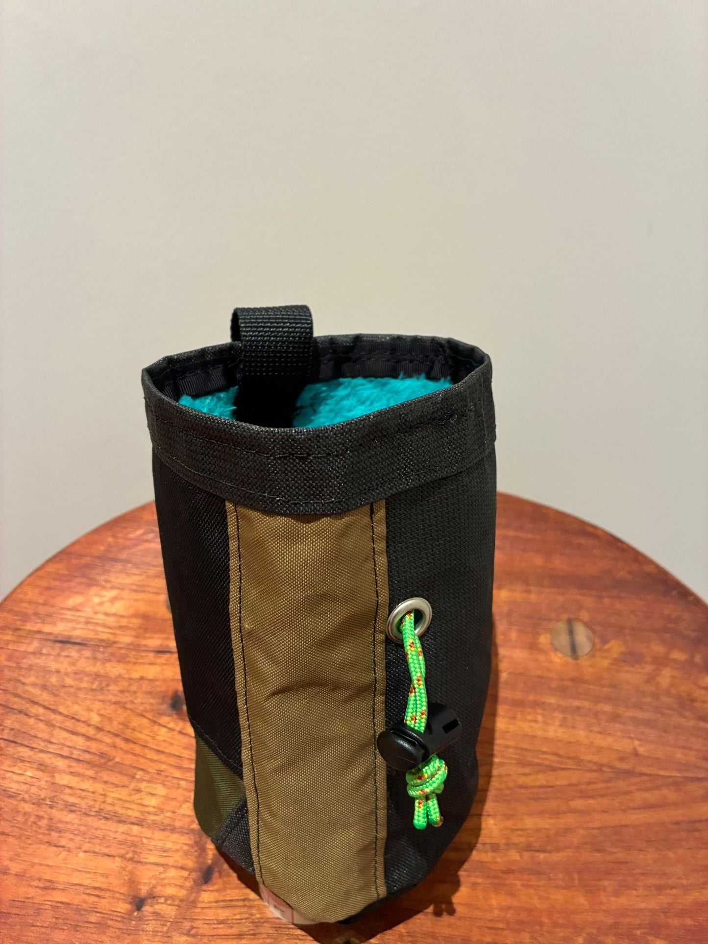 Scrap chalk bag